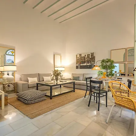 Ohliving Salvador Square * Seville