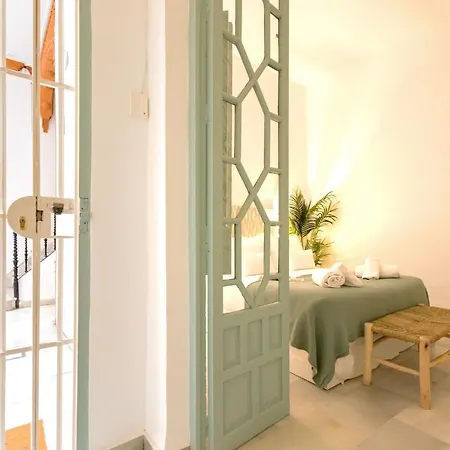 Ohliving Salvador Square Apartment Seville
