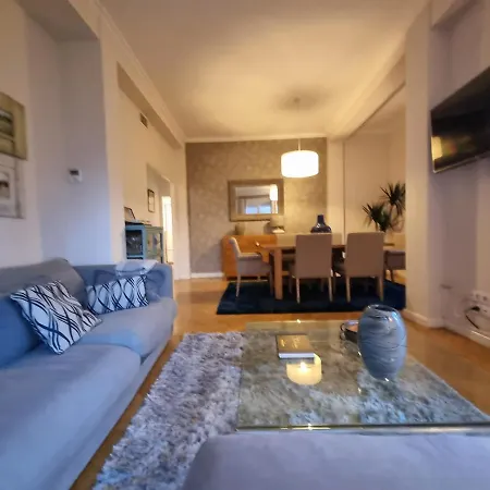 En Republica Argentina Triana Apartment *