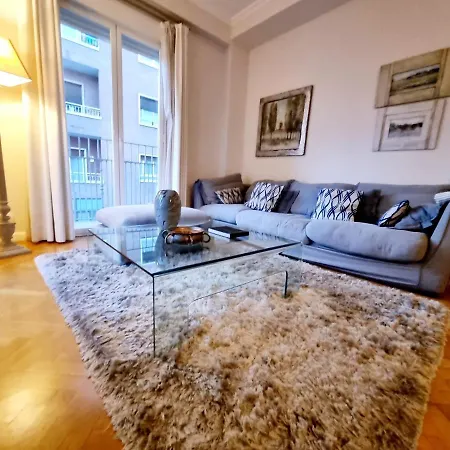 En Republica Argentina Triana Apartment *