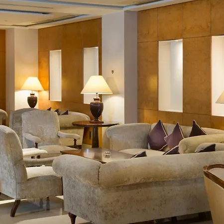 Center Hotel