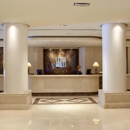 Center 4* Sevilla