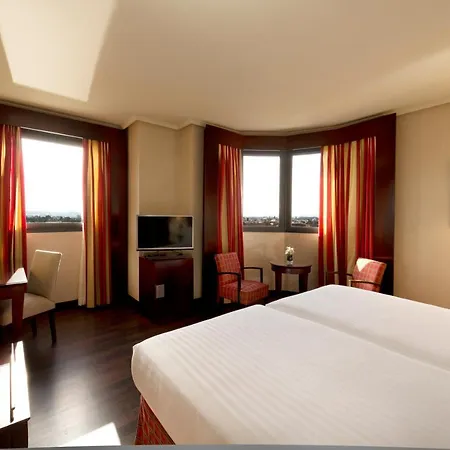 Center Hotel