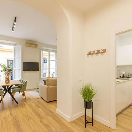 Apartment Juan De La Encina Seville
