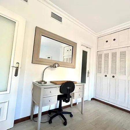 Hispalis Alfonso X Apartment *