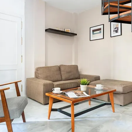 Apartment Con Terraza En Centro By Rent Me *