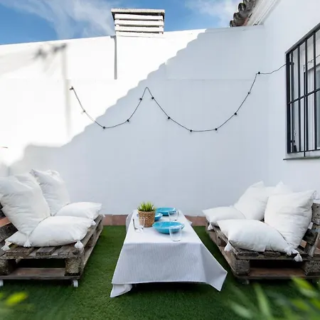 Con Terraza En Centro By Rent Me Apartment