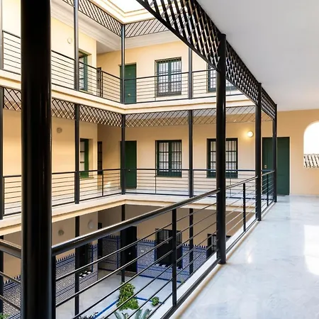 Apartment Con Terraza En Centro By Rent Me *
