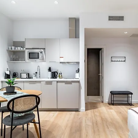 Apartamento Limehome Ronda De Capuchinos