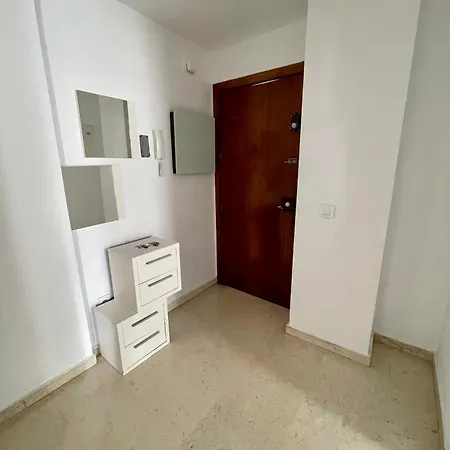 Piso Azores-fibes Seville
