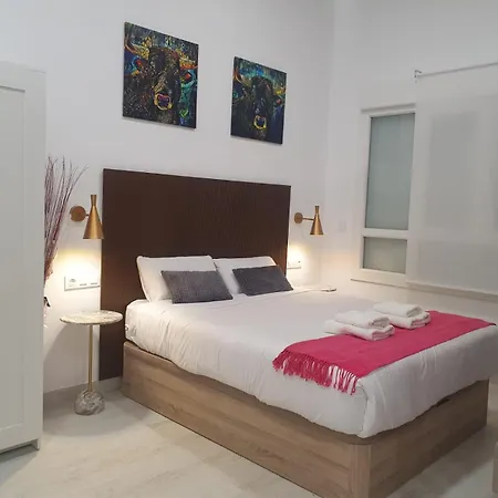 Deluxe En Av Cruz Roja
