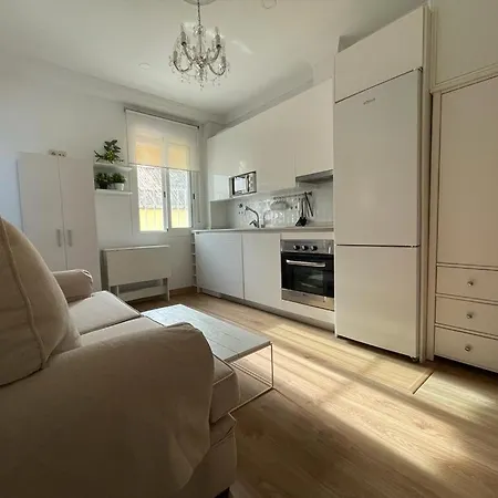 Giulia Apartment Seville