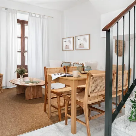 Appartement Magno San Laureano - Private Parking Included Séville