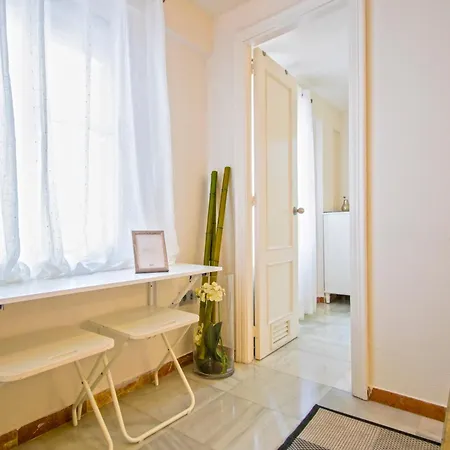 Acogedor Y Coquetisimo De Diseno Muy, Muy, Muy Centrico Севилья