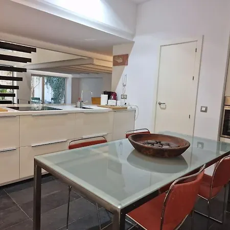 Exclusivo De Diseno Centro Matahacas Bajo *