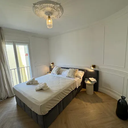 Apartment Luxury Cathedral Views In Seville