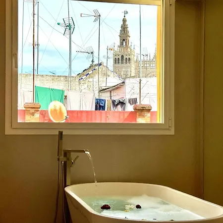Luxury Cathedral Views In * Seville