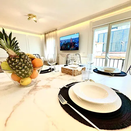 Apartment Luxury Cathedral Views In Seville