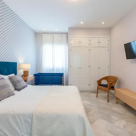 Apartment Atgr Luminoso Atico Con Terraza, Calle Antonia Diaz Seville