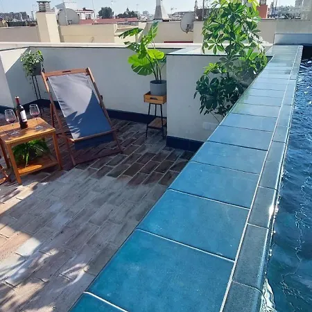 San Luis Downtown & Pool