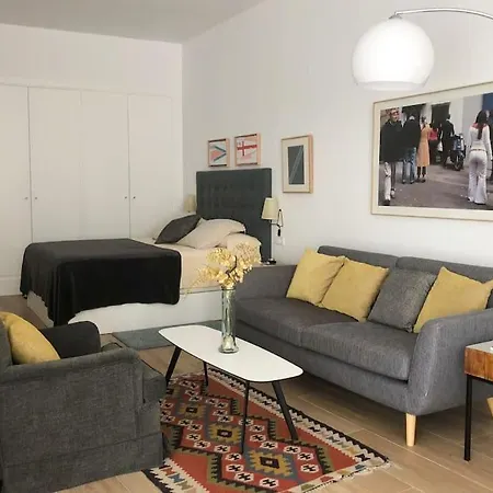 Apartment En Triana, Tranquilo, Independiente Seville