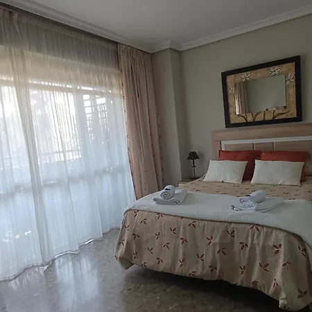Feria Apartment, Near Plaza Espana