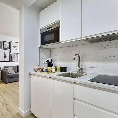 Essence Of Apartment Seville