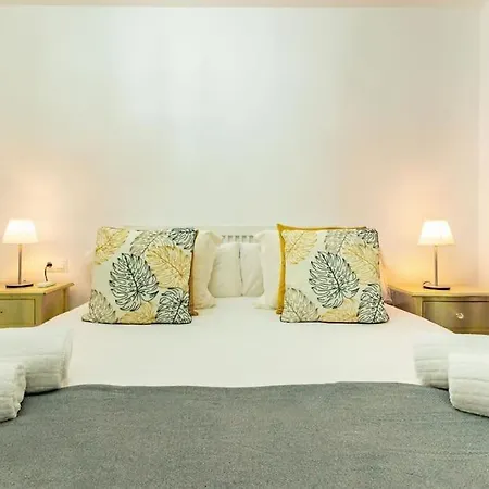 Cardenal Cervantes Deluxe By Valcambre Apartment