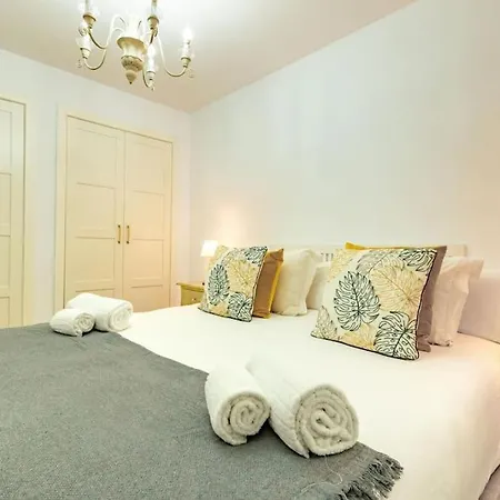 Cardenal Cervantes Deluxe By Valcambre Apartment Seville