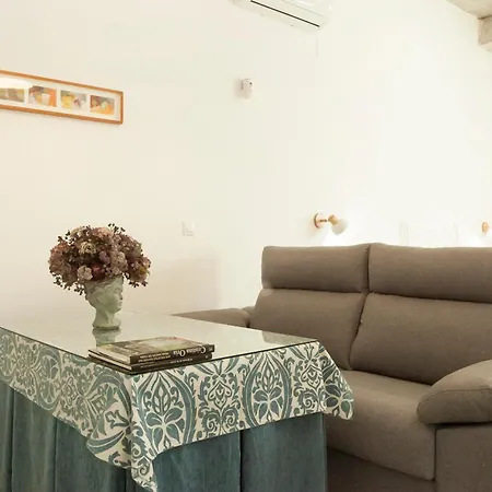 Rg Hospital Valme Apartment *