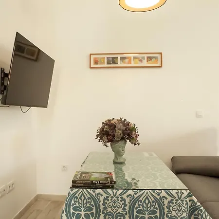 Rg Hospital Valme Apartment