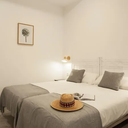 Rg Hospital Valme Apartment Seville