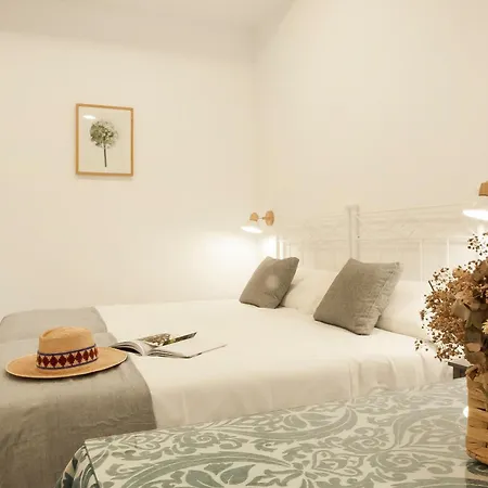 Rg Hospital Valme Apartment *