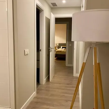 Nuevo Moderno De Lujo Apartment *