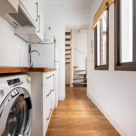 Beautiful Ground Floor Duplex In The Heart Of