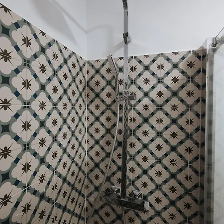Apartamento Torrijiano * Seville