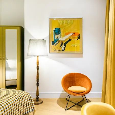 Joya Del Casco Boutique By Shiadu Sevilla