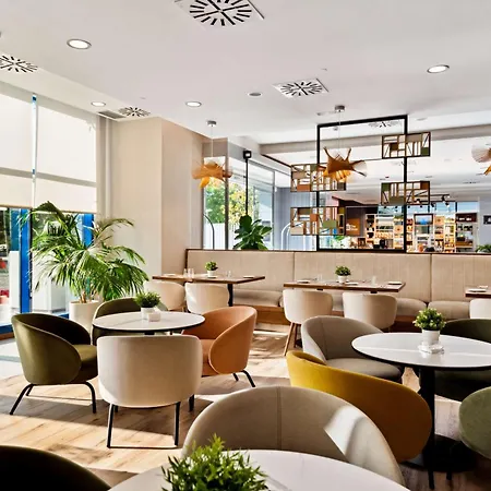 Hilton Garden Hotel 4*