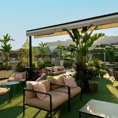 Hotel Hilton Garden 4*