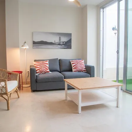 Tentudia Charming With Private Roof-top Or Patio In San Bernardo By Ocityzen Apartmán Sevilla