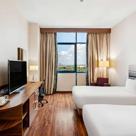 Hotel Hilton Garden 4*