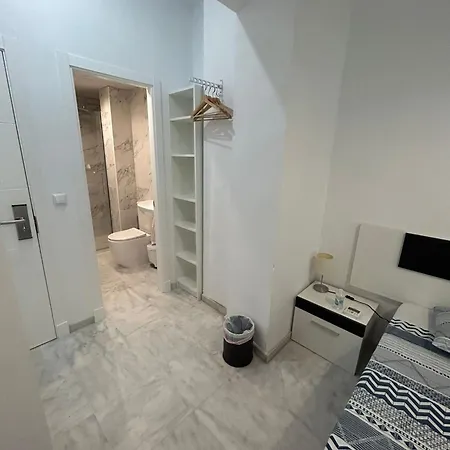 The Spot Guest house Seville