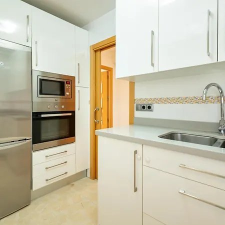 Charming 3 Bedroom At Triana Center By Oui Apartment Seville