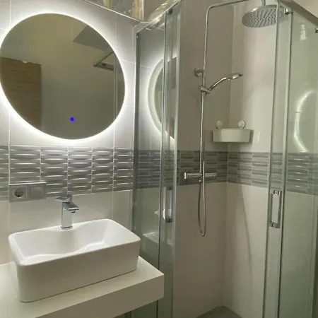 Nervion Plaza Dodo Apartment