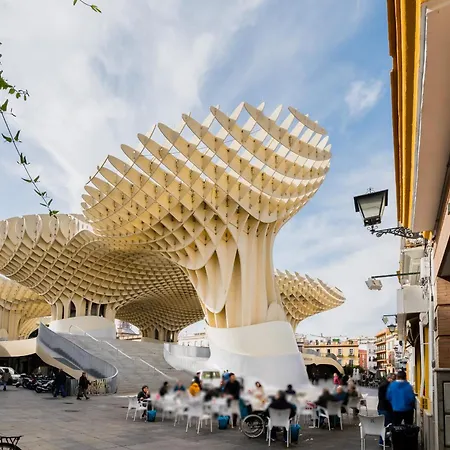 Anfitrion 8 * Seville