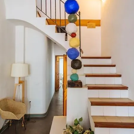 Luxury 3 Floor House Prime Location Plaza De Toros Holiday home Seville