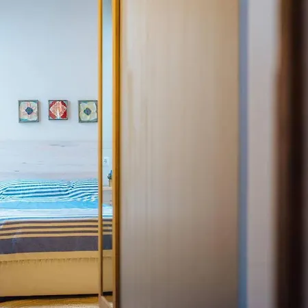 Luxury 3 Floor House Prime Location Plaza De Toros Holiday home Seville