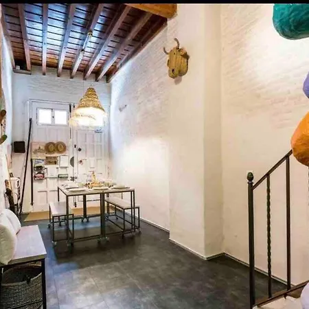Holiday home Luxury 3 Floor House Prime Location Plaza De Toros *