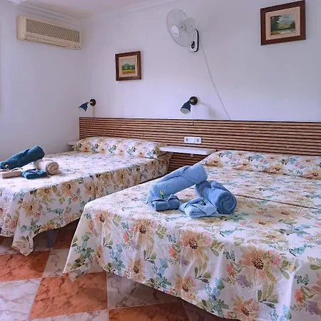 Homestay El Azahar Seville