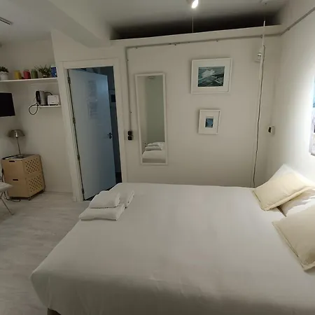 Atelier Eu-artista Apartment